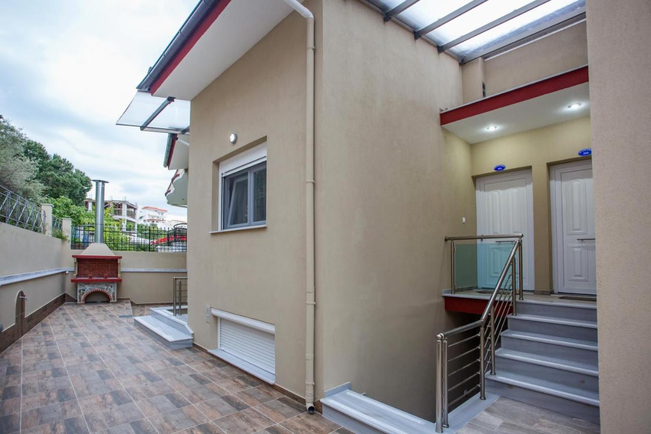 Ferienwohnung Rent House Diamond Nea Iraklitsa Exterior foto